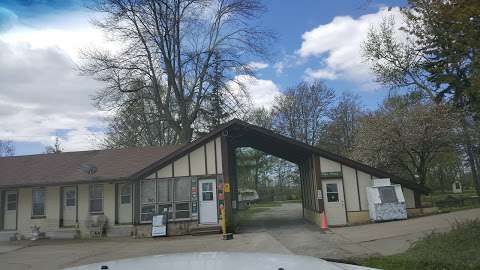 Riverside Park Motel and Campground
